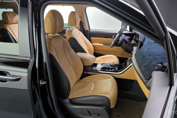 2021 Kia Carnival с пробегом 59 887 км