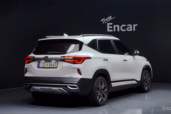 2021 Kia Seltos с пробегом 99 821 км