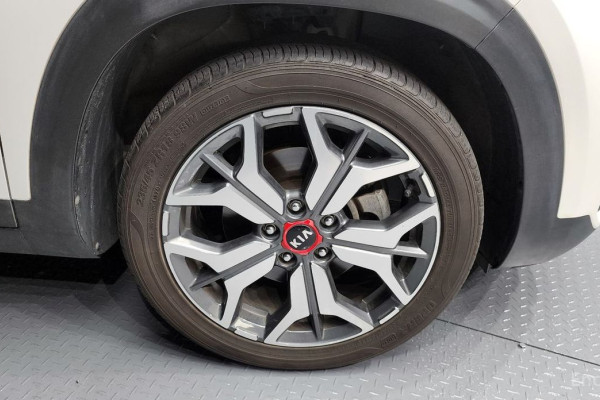 2021 Kia Seltos с пробегом 99 821 км