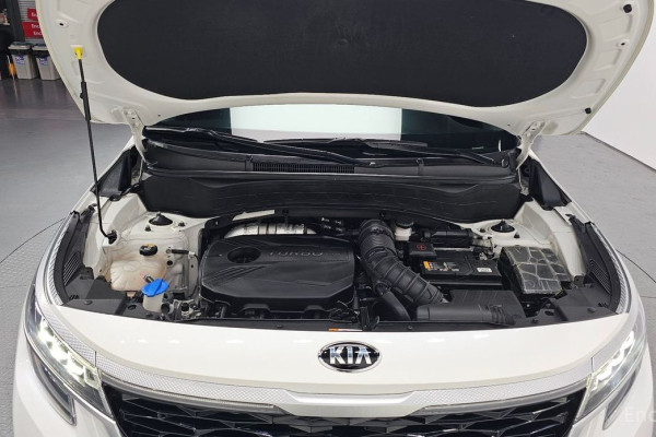 2021 Kia Seltos с пробегом 76 489 км