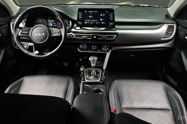 2021 Kia Seltos с пробегом 77 792 км