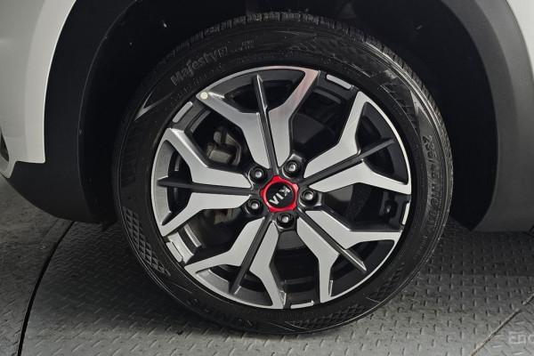 2021 Kia Seltos с пробегом 45 524 км