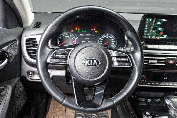 2021 Kia Seltos с пробегом 81 975 км