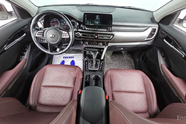 2021 Kia Seltos с пробегом 47 598 км