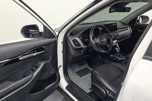 2022 Kia Seltos с пробегом 65 323 км