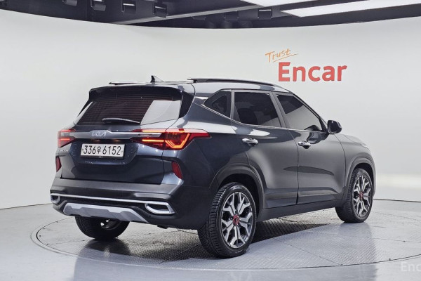 2022 Kia Seltos с пробегом 82 823 км