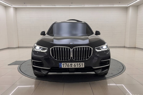 2022 BMW X5 с пробегом 57 520 км