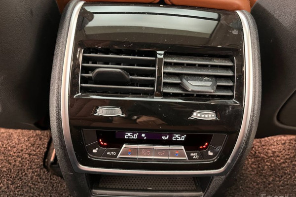 2022 BMW X5 с пробегом 57 520 км