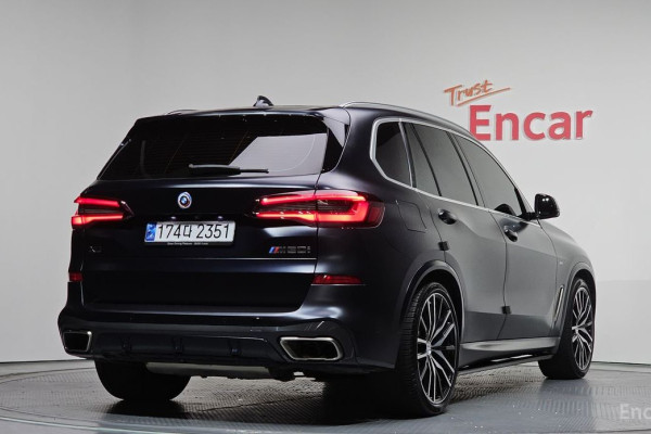 2022 BMW X5 с пробегом 98 281 км