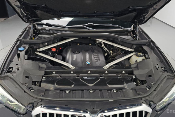 2020 BMW X5 с пробегом 128 537 км