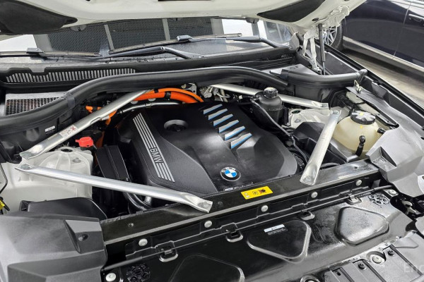 2022 BMW X5 с пробегом 100 084 км