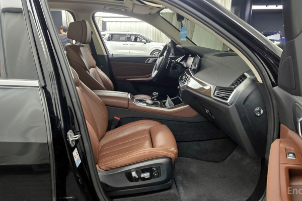 2021 BMW X5 с пробегом 142 689 км