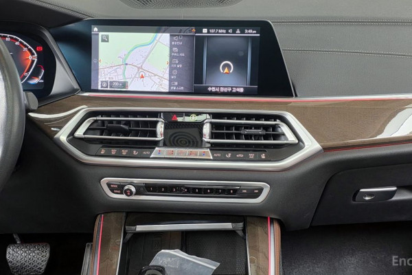 2021 BMW X5 с пробегом 142 689 км