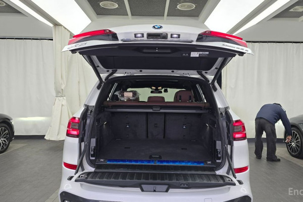 2022 BMW X5 с пробегом 100 084 км
