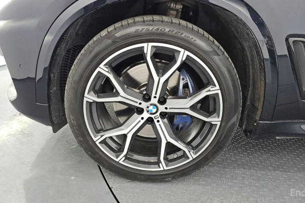 2021 BMW X5 с пробегом 46 007 км