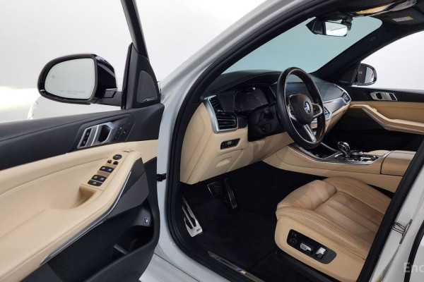 2021 BMW X5 с пробегом 51 573 км