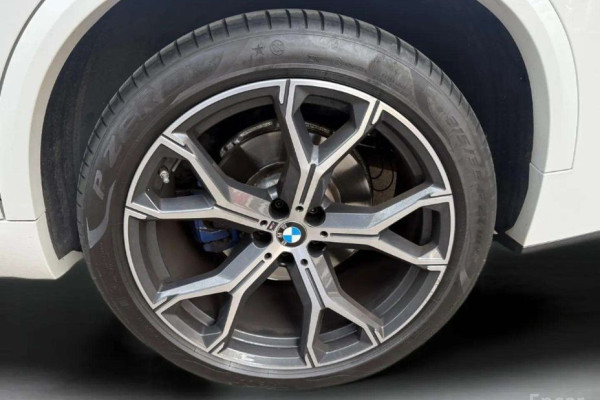 2022 BMW X5 с пробегом 60 397 км