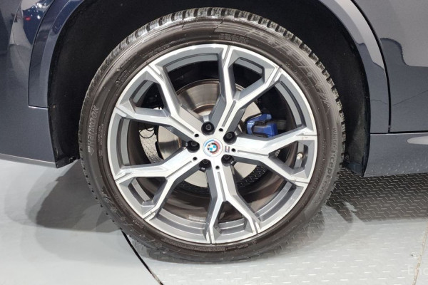 2022 BMW X5 с пробегом 87 422 км