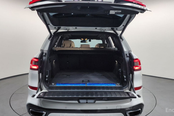 2021 BMW X5 с пробегом 51 573 км