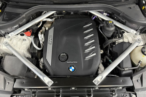 2022 BMW X5 с пробегом 71 134 км