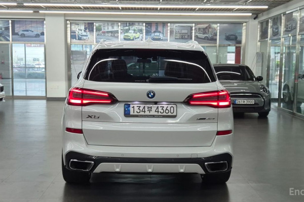 2022 BMW X5 с пробегом 83 850 км