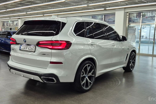 2022 BMW X5 с пробегом 83 850 км