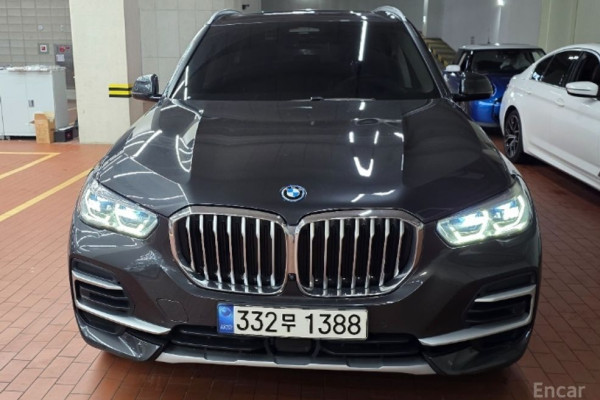 2022 BMW X5 с пробегом 61 887 км