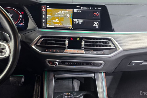 2022 BMW X5 с пробегом 121 261 км