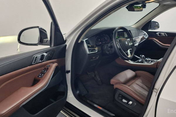 2022 BMW X5 с пробегом 60 474 км