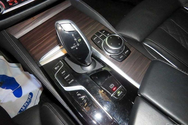 2022 BMW 6 серии с пробегом 142 125 км