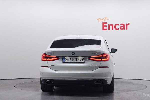 2022 BMW 6 серии с пробегом 52 597 км