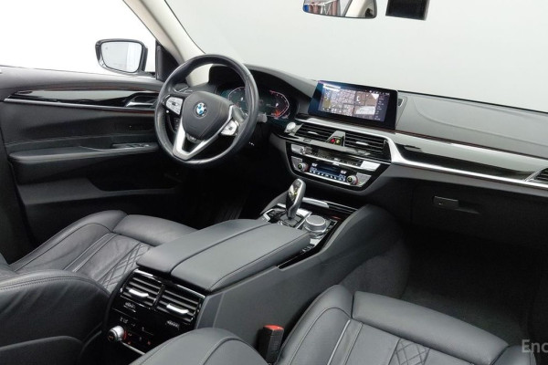 2020 BMW 6 серии с пробегом 68 784 км