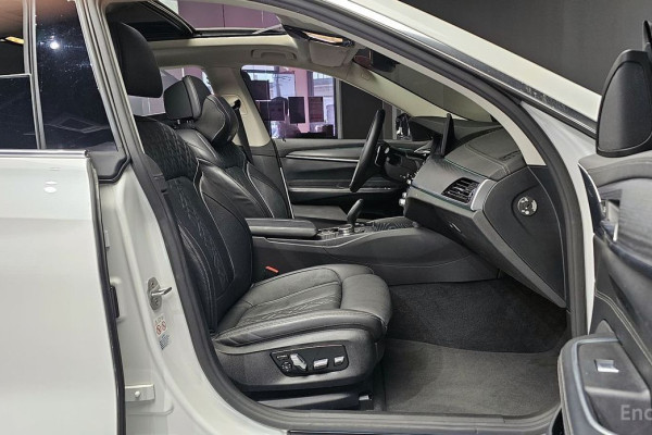 2021 BMW 6 серии с пробегом 123 812 км