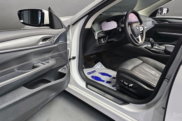 2021 BMW 6 серии с пробегом 123 812 км