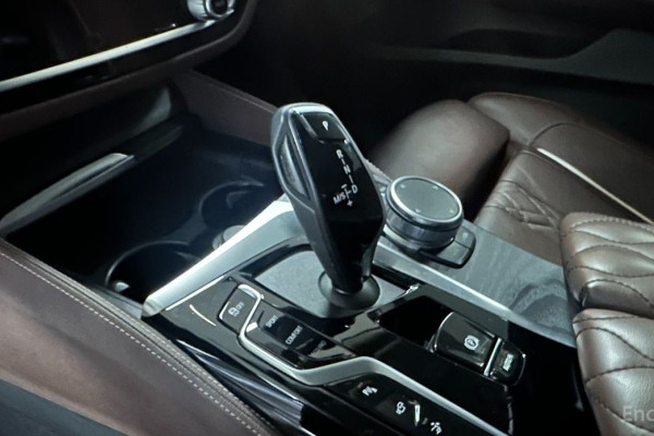 2021 BMW 6 серии с пробегом 67 900 км