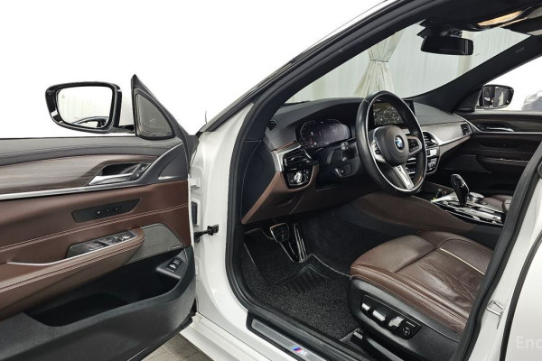 2020 BMW 6 серии с пробегом 113 923 км