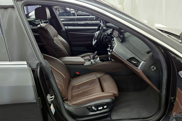 2022 BMW 6 серии с пробегом 111 840 км