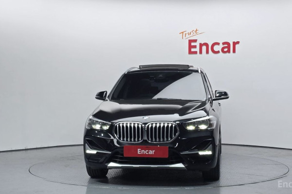 2022 BMW X1 с пробегом 45 526 км