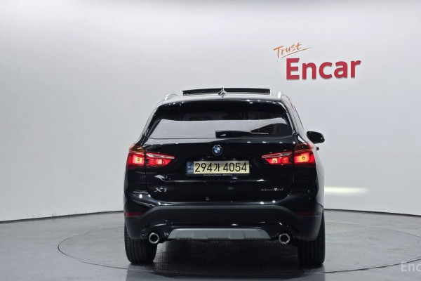 2022 BMW X1 с пробегом 45 526 км