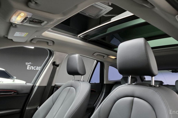 2022 BMW X1 с пробегом 45 526 км