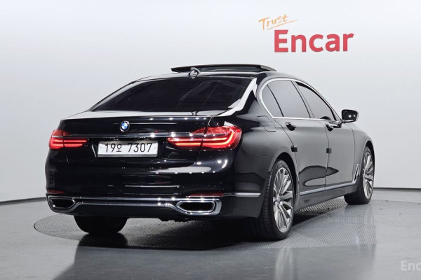 2015 BMW 7 серии с пробегом 109 234 км