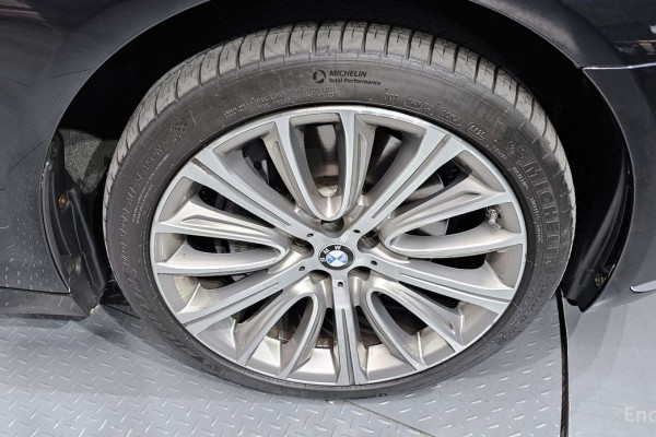 2015 BMW 7 серии с пробегом 109 234 км