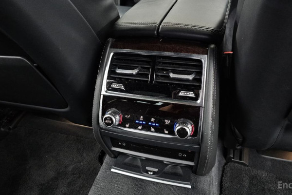 2016 BMW 7 серии с пробегом 93 820 км