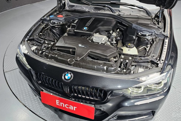 2018 BMW 3 серии с пробегом 52 083 км