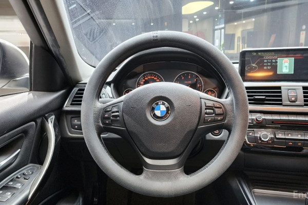 2015 BMW 3 серии с пробегом 129 535 км