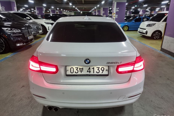 2017 BMW 3 серии с пробегом 98 296 км