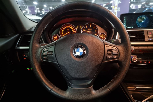 2017 BMW 3 серии с пробегом 98 296 км