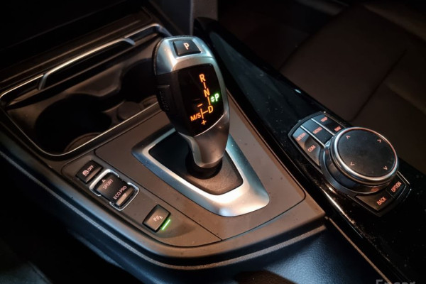 2017 BMW 3 серии с пробегом 98 296 км