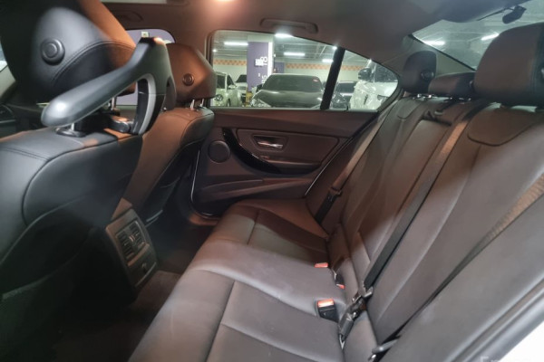 2017 BMW 3 серии с пробегом 98 296 км