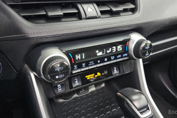 2020 Toyota RAV4 с пробегом 53 475 км